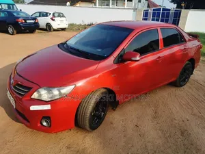 Toyota Corolla 2012 Red