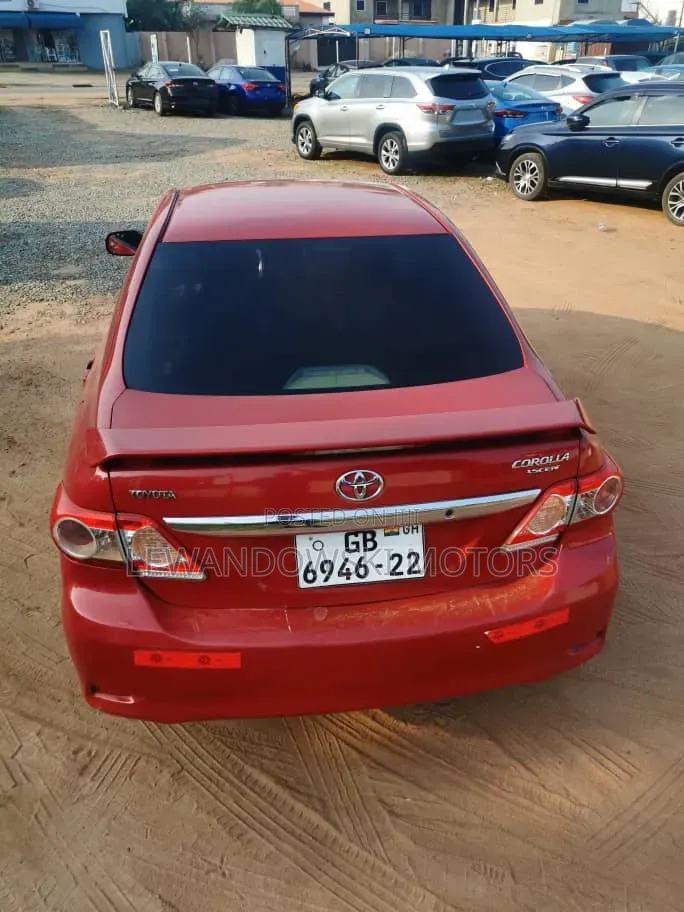 Toyota Corolla 2012 Red