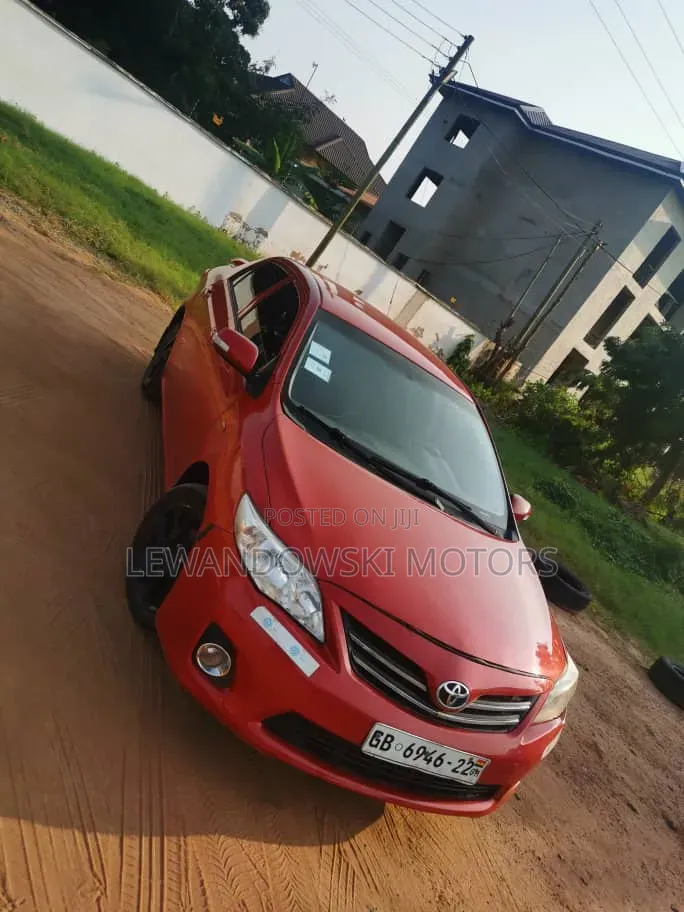 Toyota Corolla 2012 Red