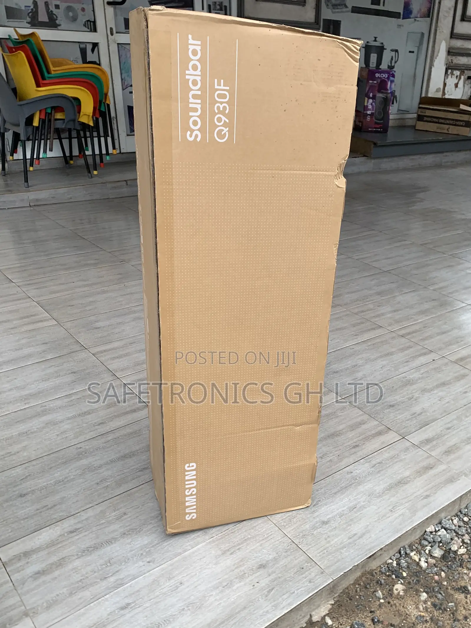Exclusive Samsung HW-Q930F Black 9.1.4 Channels 580 W