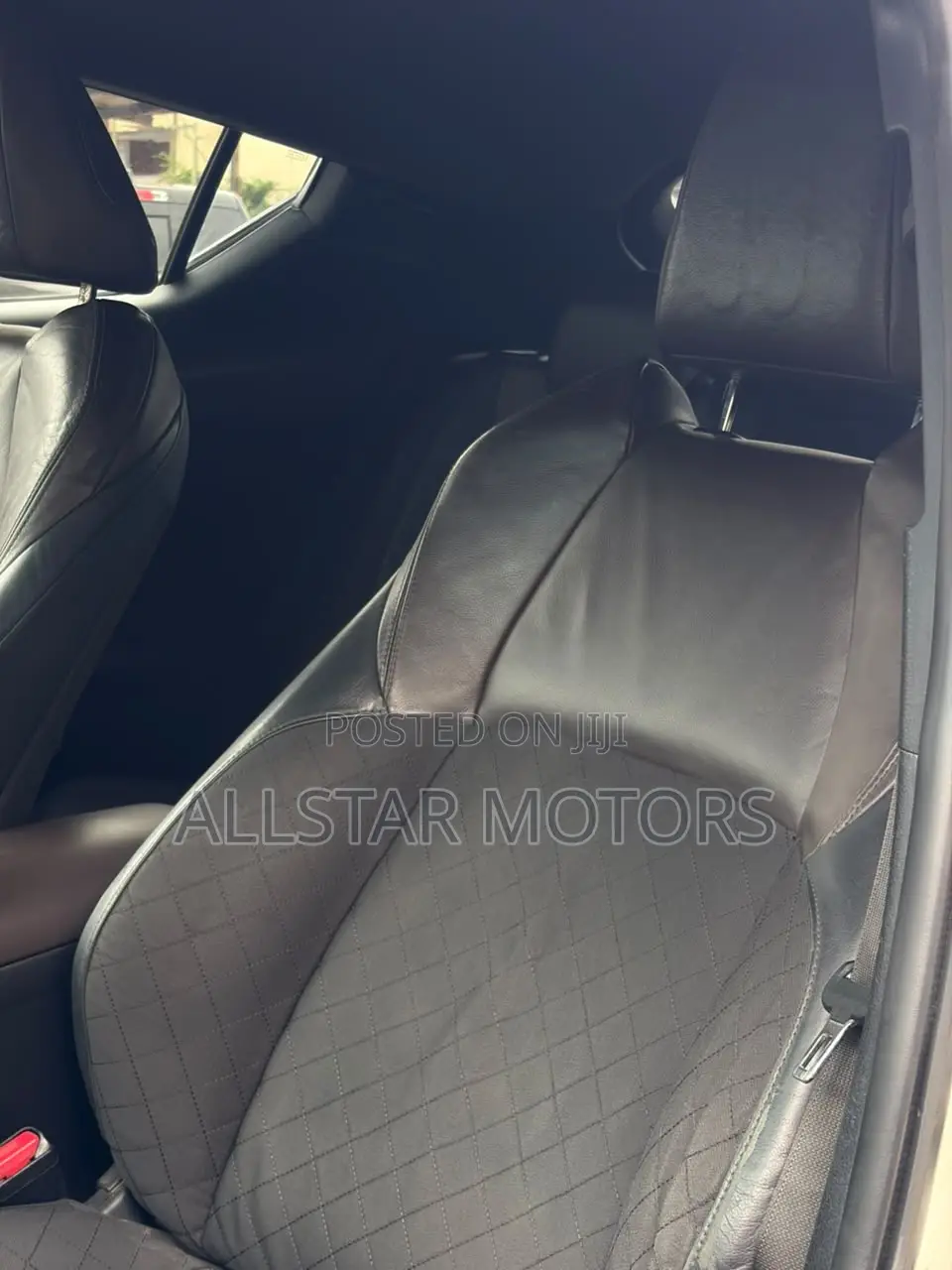 Toyota C-HR Limited FWD 2019 White