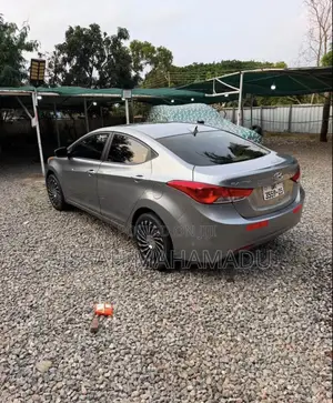 Hyundai Elantra SE 4dr Sedan (1.8L 4cyl 6A) 2014 Silver