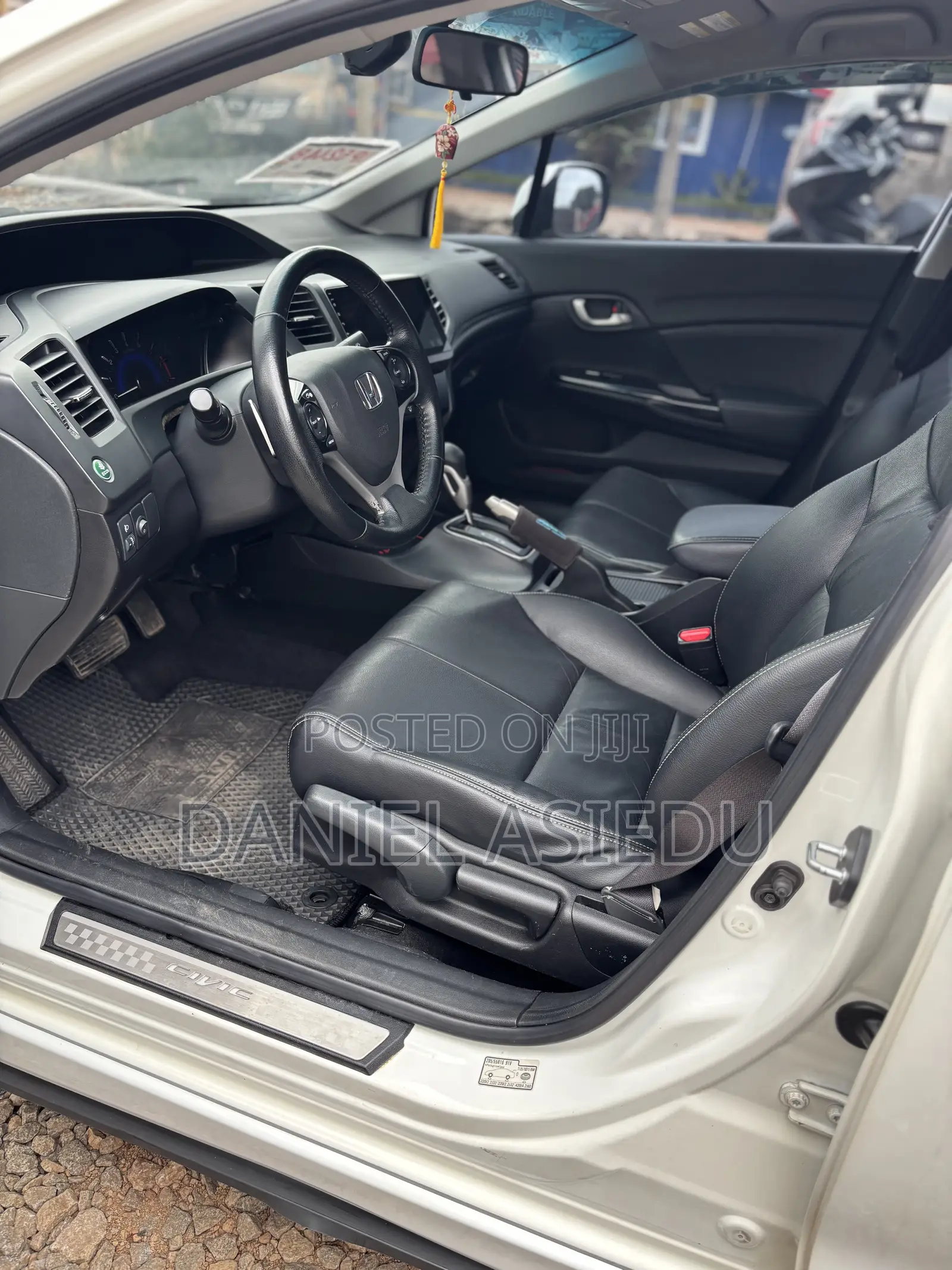 Honda Civic EX-L 4dr Sedan w/Nav (1.8L 4cyl CVT) 2014 White