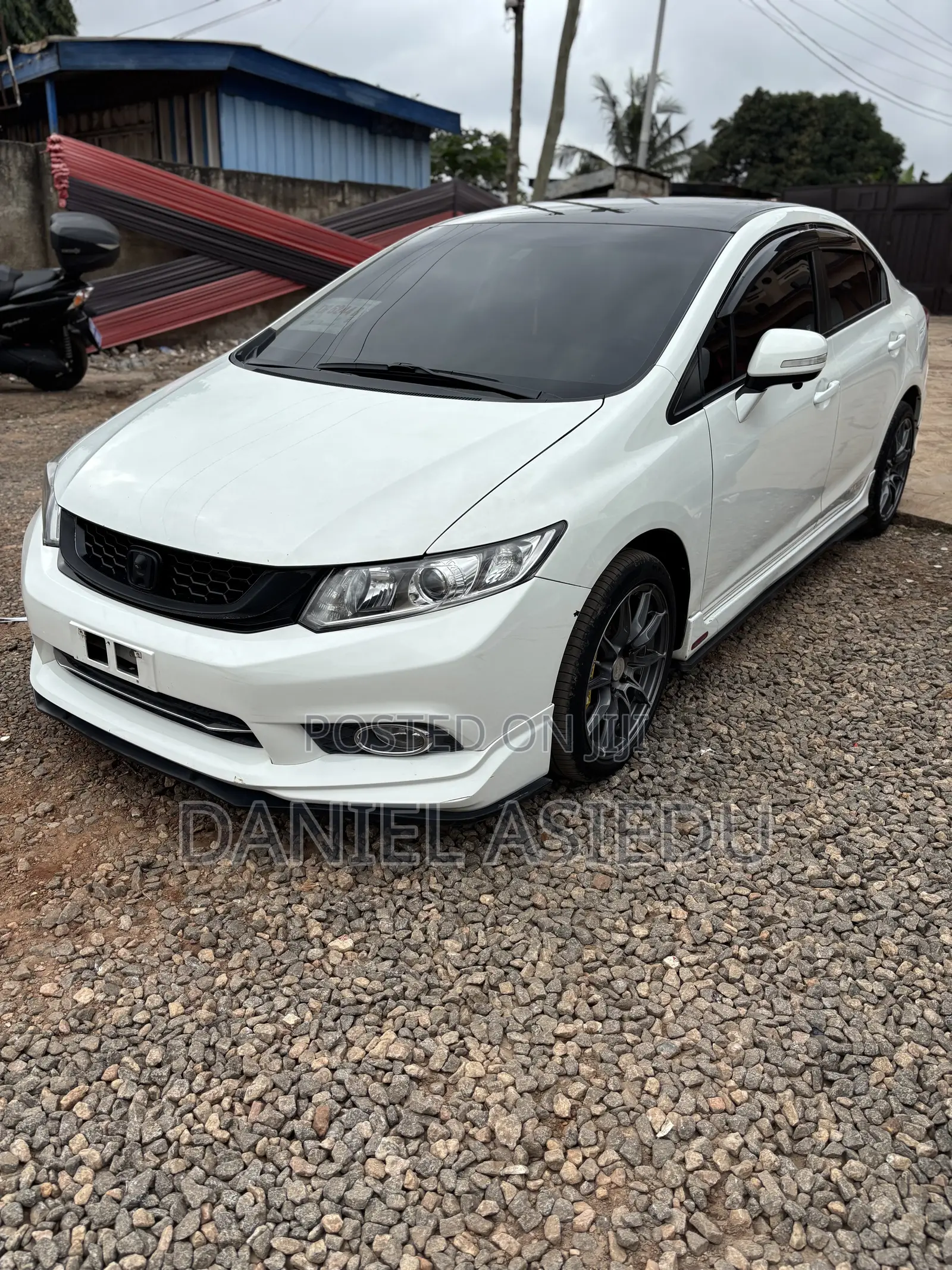 Honda Civic EX-L 4dr Sedan w/Nav (1.8L 4cyl CVT) 2014 White