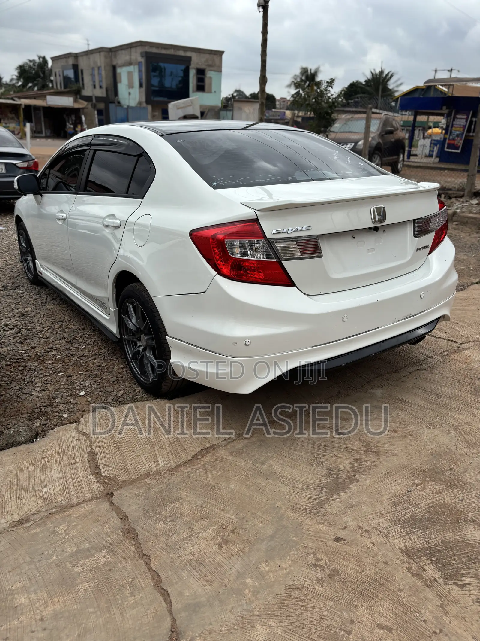 Honda Civic EX-L 4dr Sedan w/Nav (1.8L 4cyl CVT) 2014 White