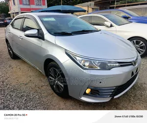 Toyota Corolla Altis 2018 Silver