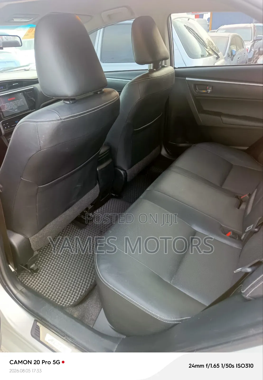 Toyota Corolla Altis 2018 Silver
