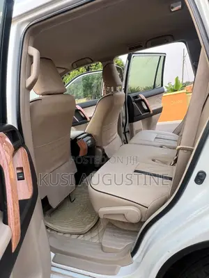 Toyota Land Cruiser Prado 2.7 i 2012 White