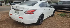 Nissan Altima 2015 White
