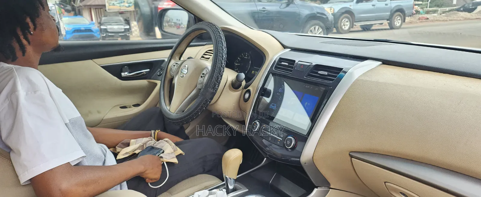 Nissan Altima 2015 White