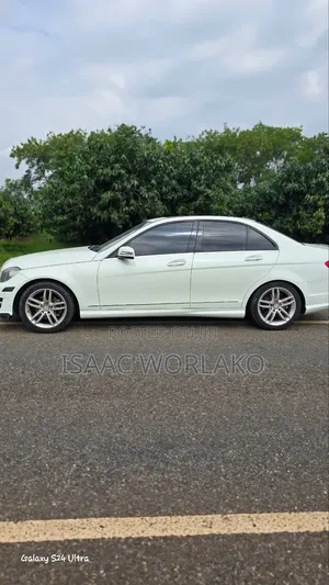 Mercedes-Benz C300 2014 White