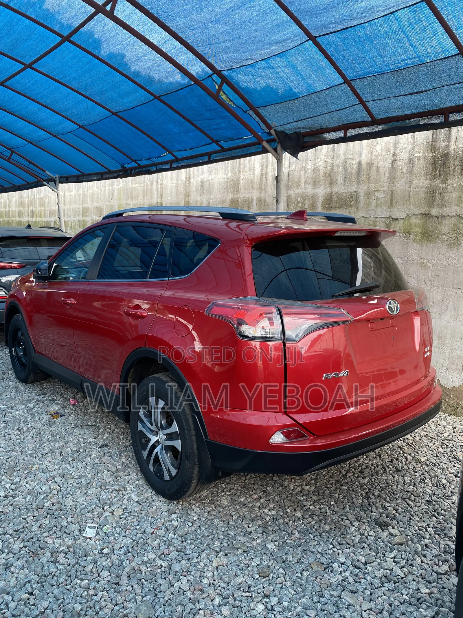 Toyota RAV4 LE AWD (2.5L 4cyl 6A) 2017 Red