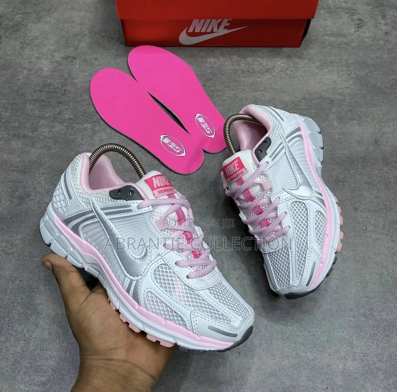Nike Vomero 5 Pink Sneakers