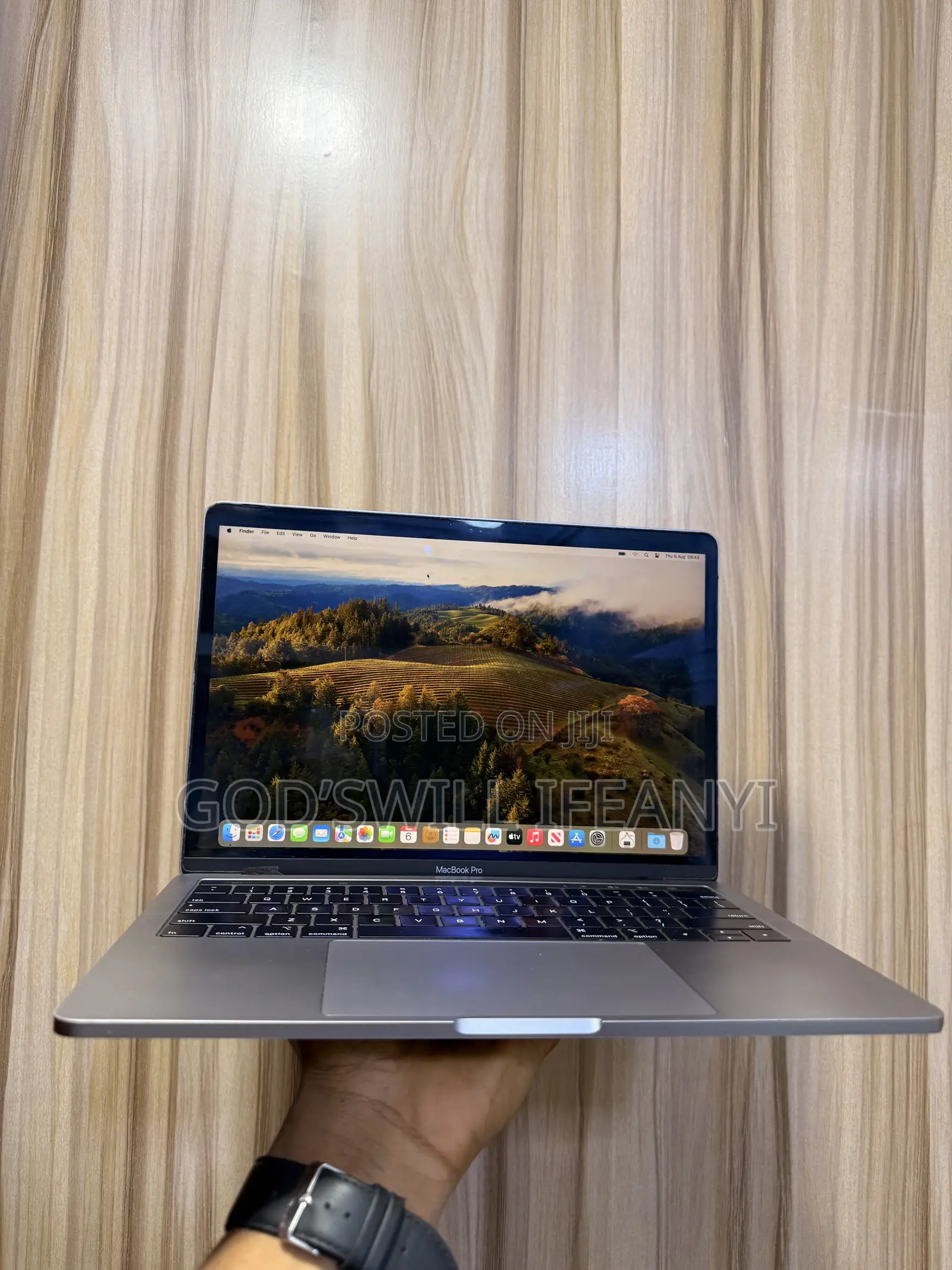 Laptop Apple MacBook Pro 2019 8GB Intel Core i5 SSD 128GB