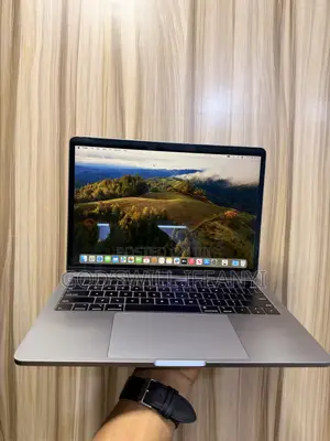 Laptop Apple MacBook Pro 2019 8GB Intel Core i5 SSD 128GB