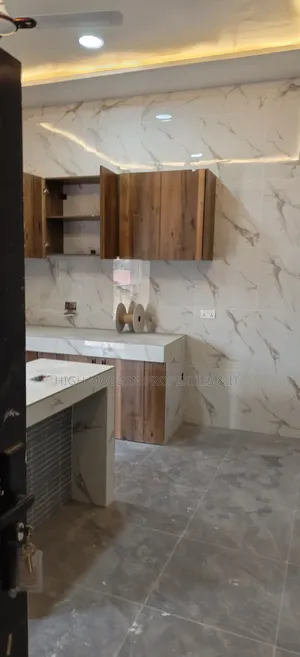 2bdrm Apartment in Kwabenya Abuom for rent