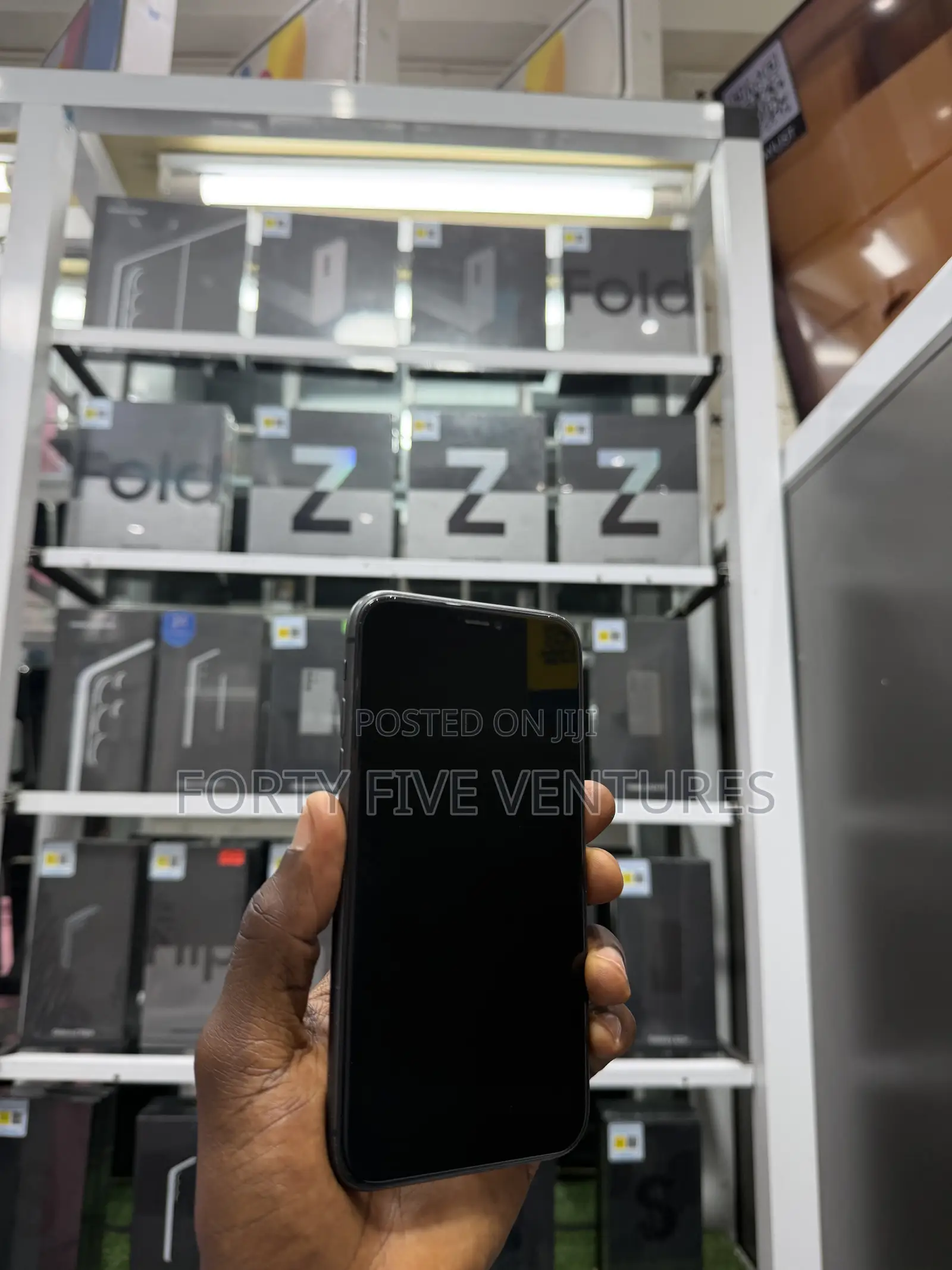 Apple iPhone 11 64 GB Black