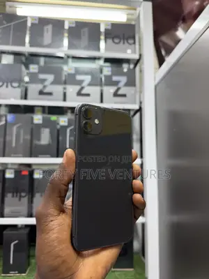 Apple iPhone 11 64 GB Black