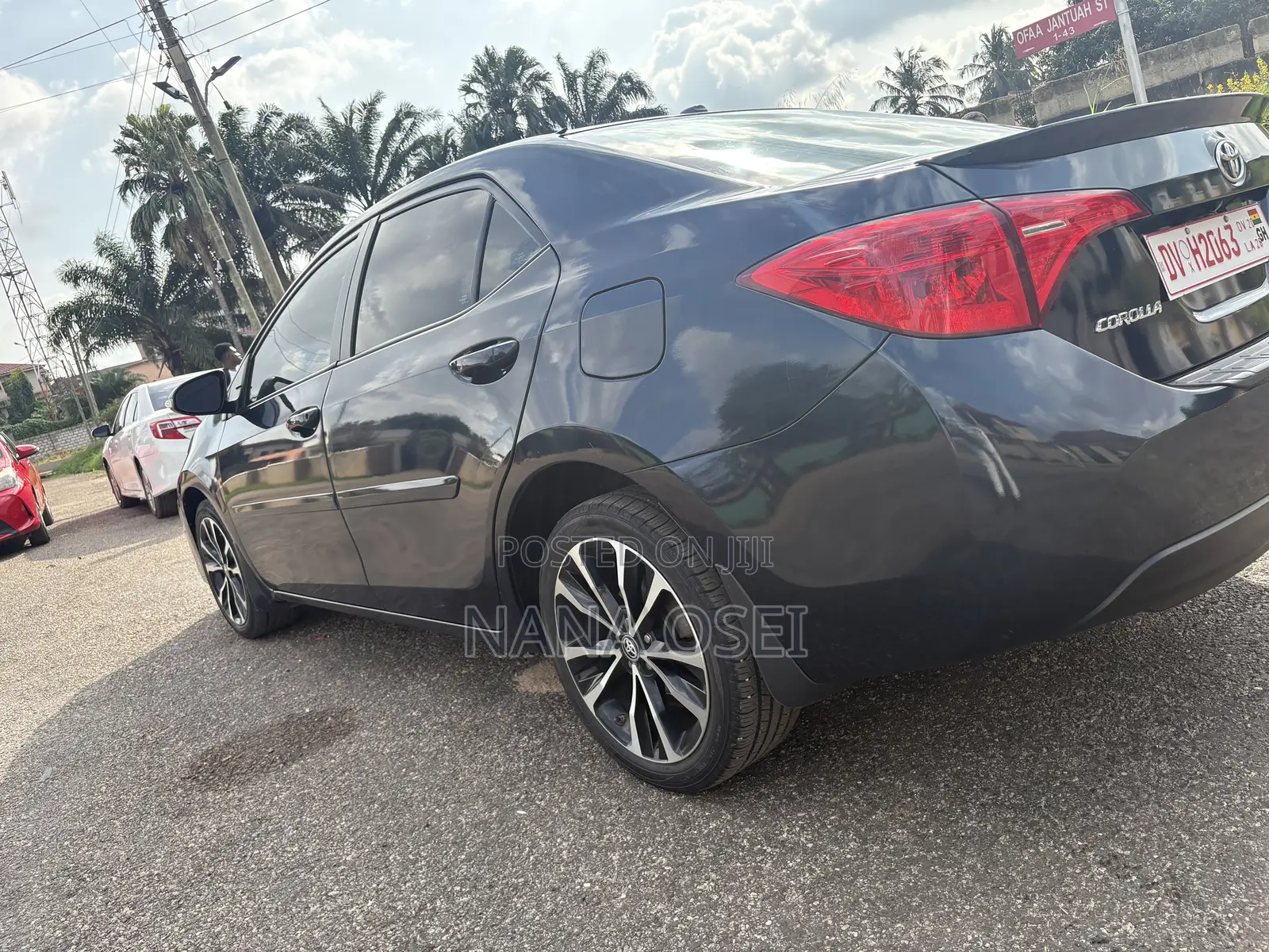 Toyota Corolla XSE (1.8L 4cyl 2A) 2018 Blue