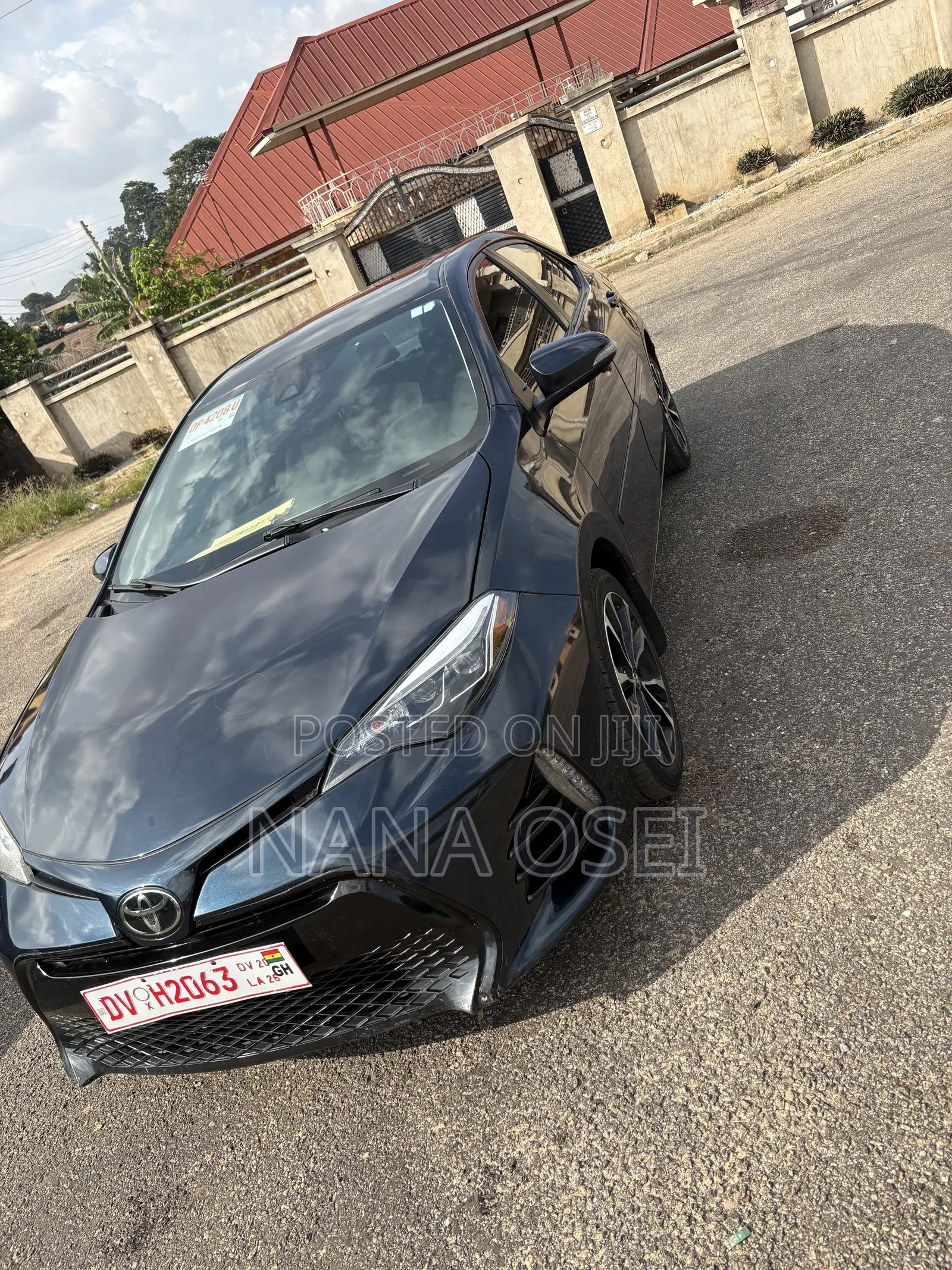 Toyota Corolla XSE (1.8L 4cyl 2A) 2018 Blue