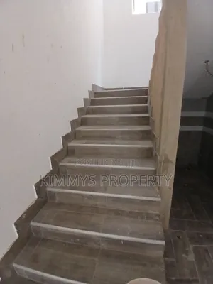 4bdrm Mansion in Adjiriganor, Otano for sale
