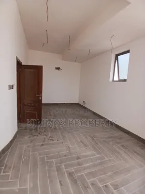 4bdrm Mansion in Adjiriganor, Otano for sale