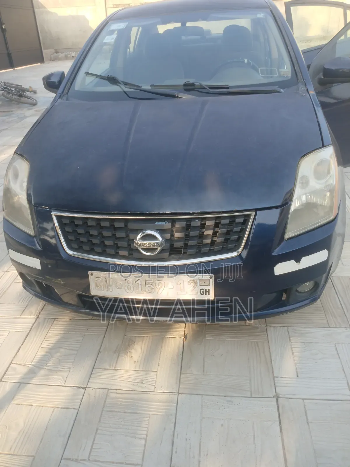 Nissan Versa 2010 Blue