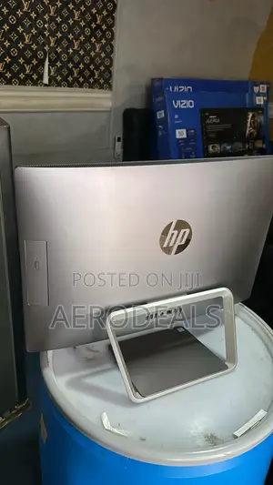 Desktop Computer HP 8GB Intel Core i3 SSD 1T