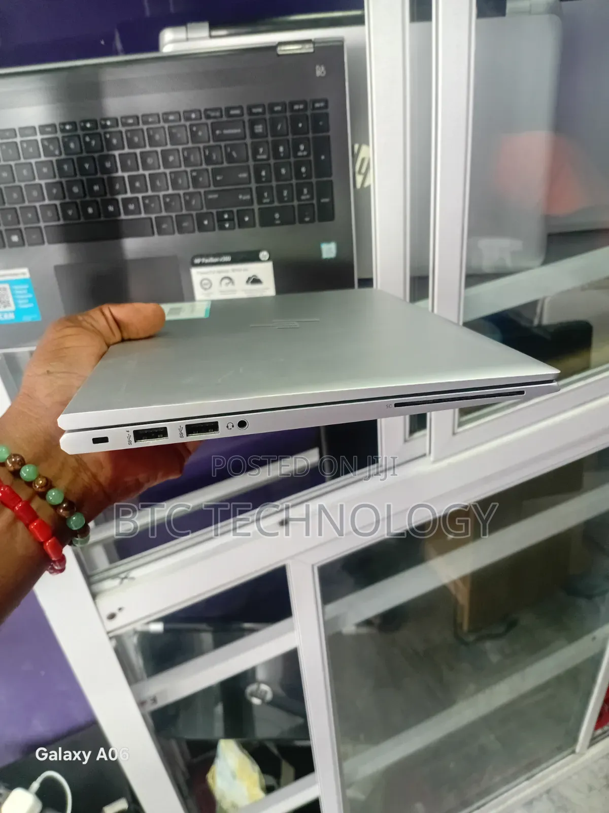 New Laptop HP EliteBook 840 G8 16GB Intel Core i5 SSD 256GB