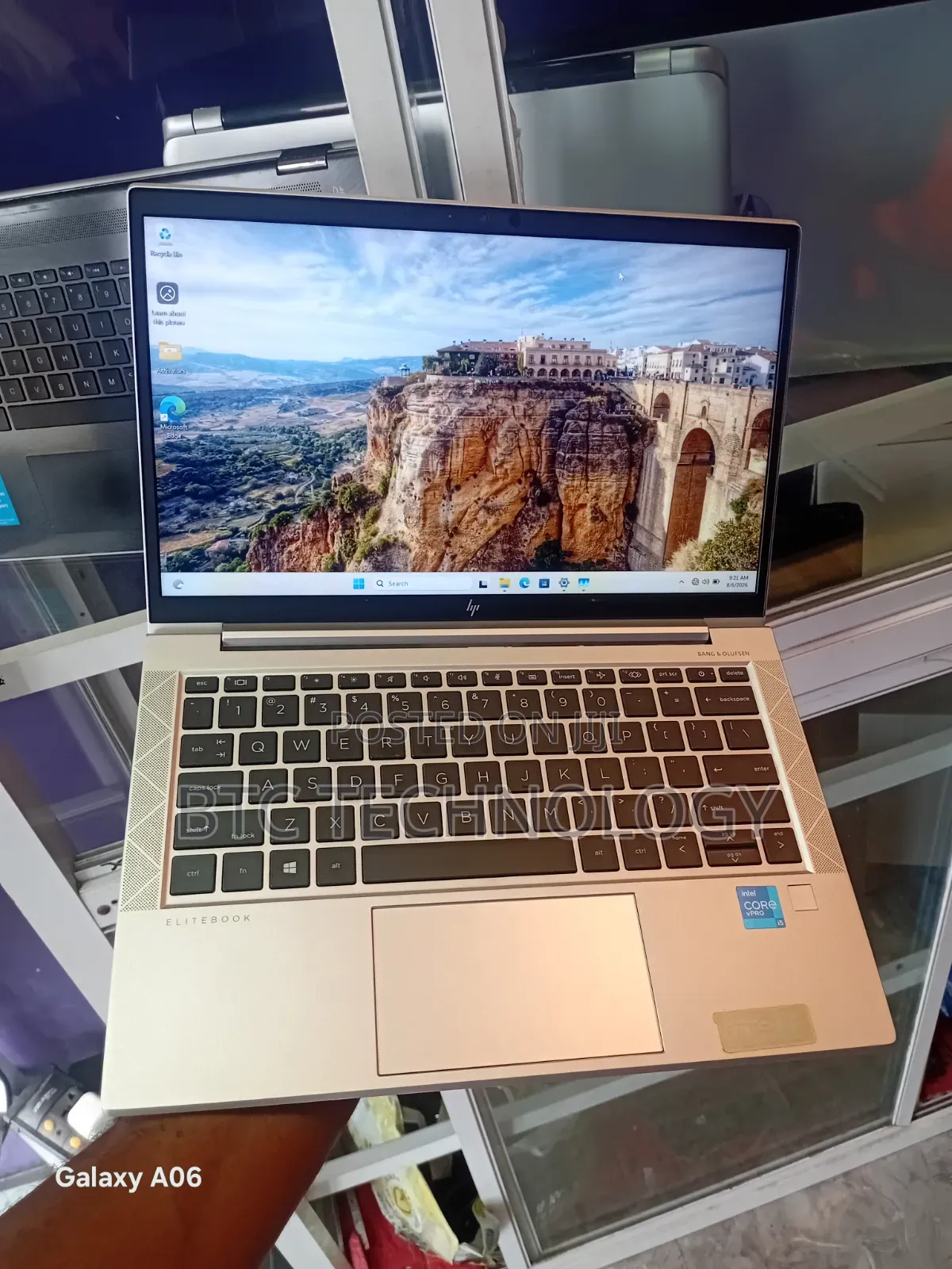 New Laptop HP EliteBook 840 G8 16GB Intel Core i5 SSD 256GB