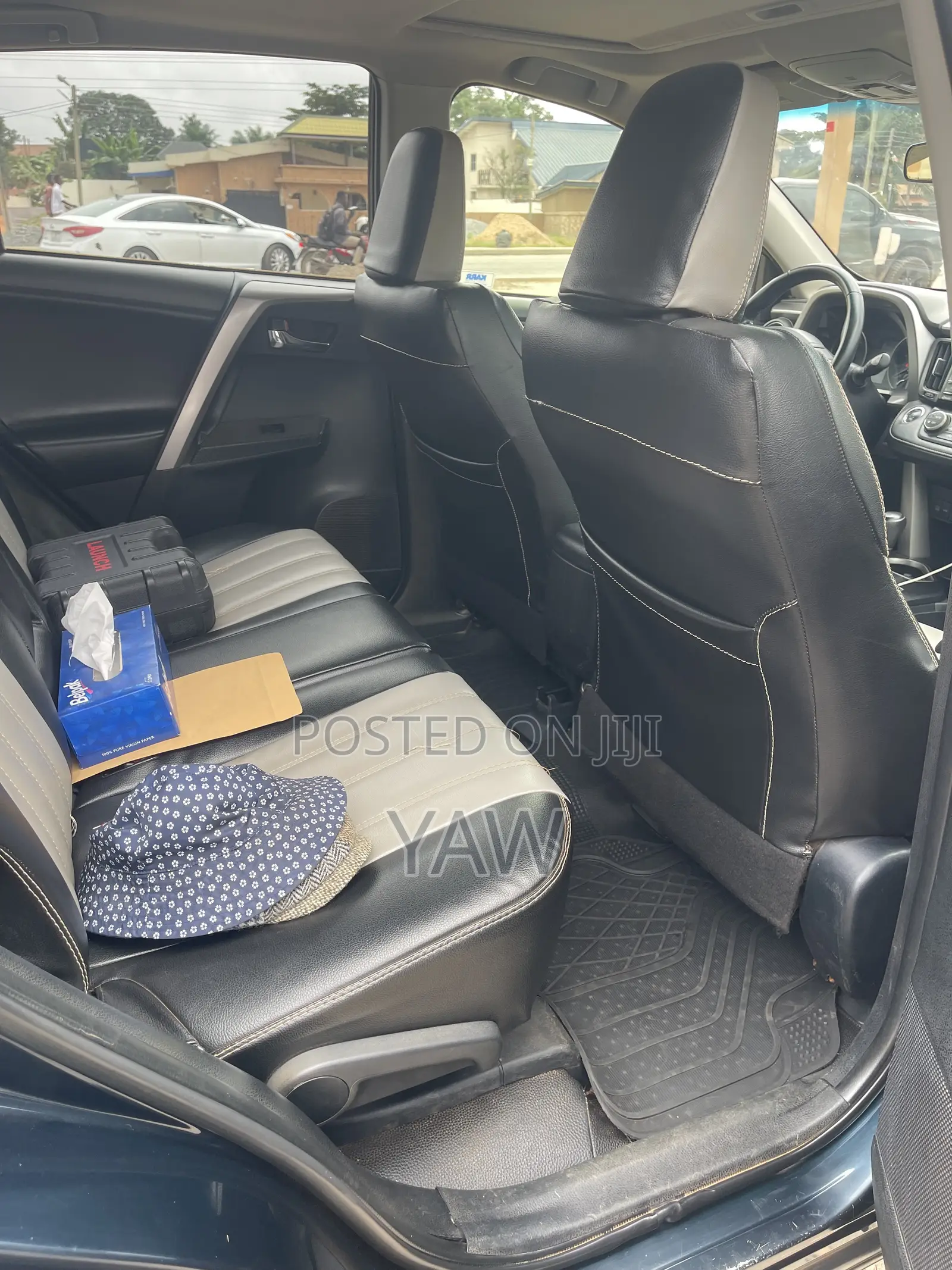 Toyota RAV4 Limited AWD 2019 Green