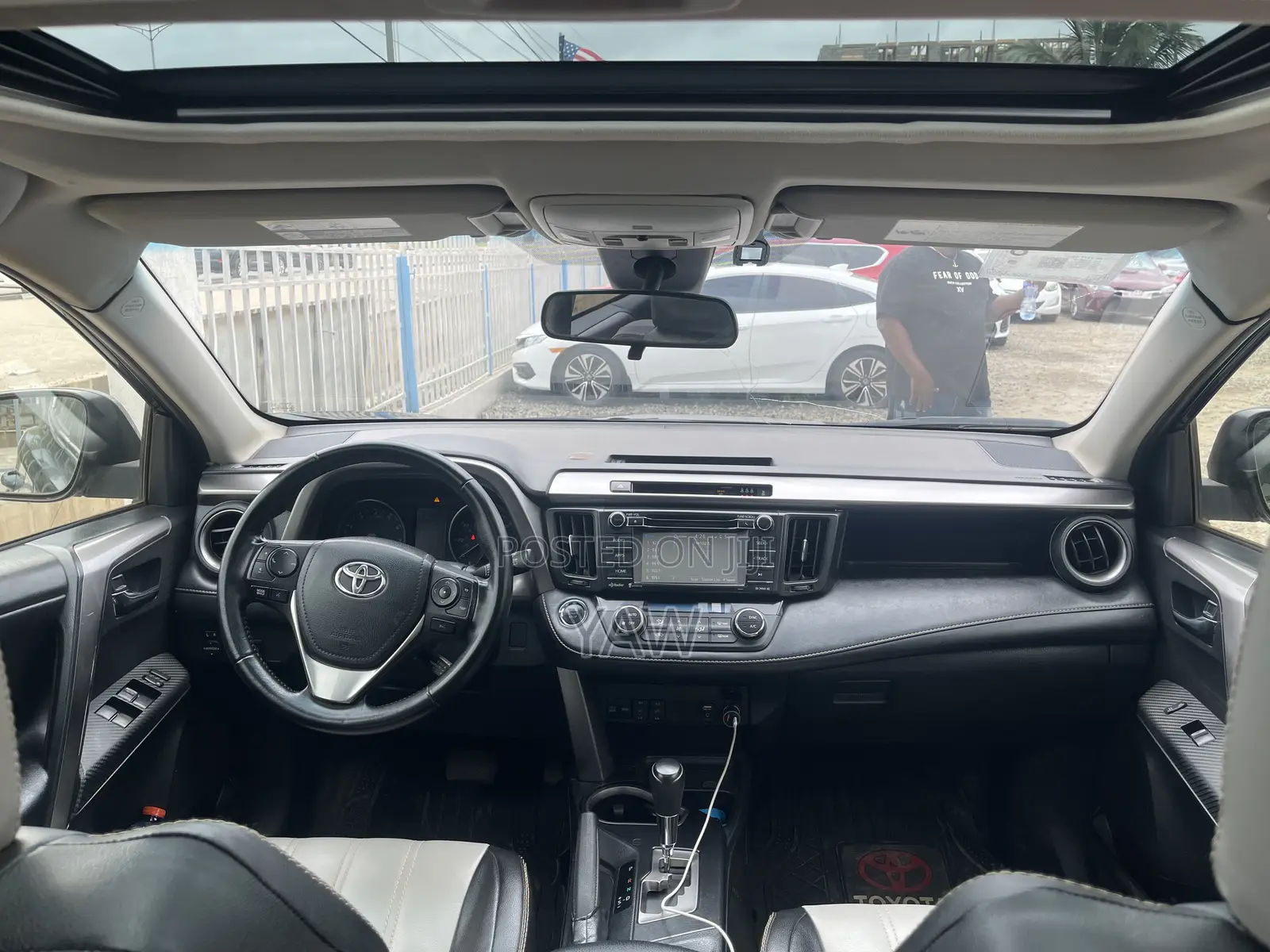 Toyota RAV4 Limited AWD 2019 Green