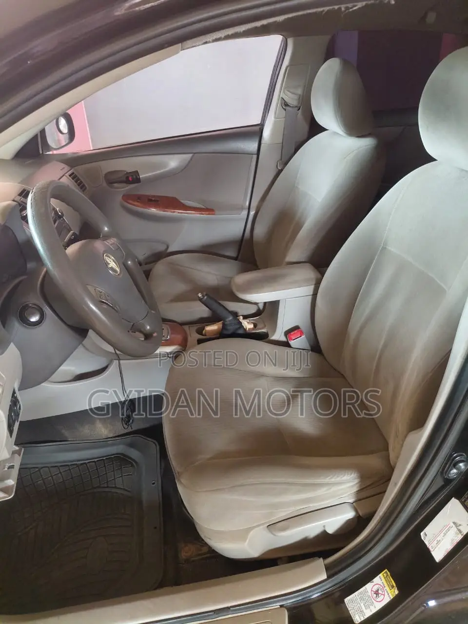Toyota Corolla XLE 4dr Sedan (1.8L 4cyl 4A) 2010 Black
