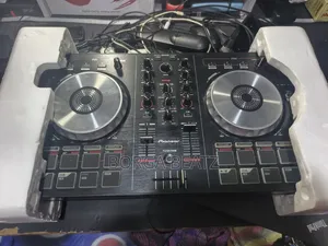 Pioneer DJ DDJ-SB2 Controller