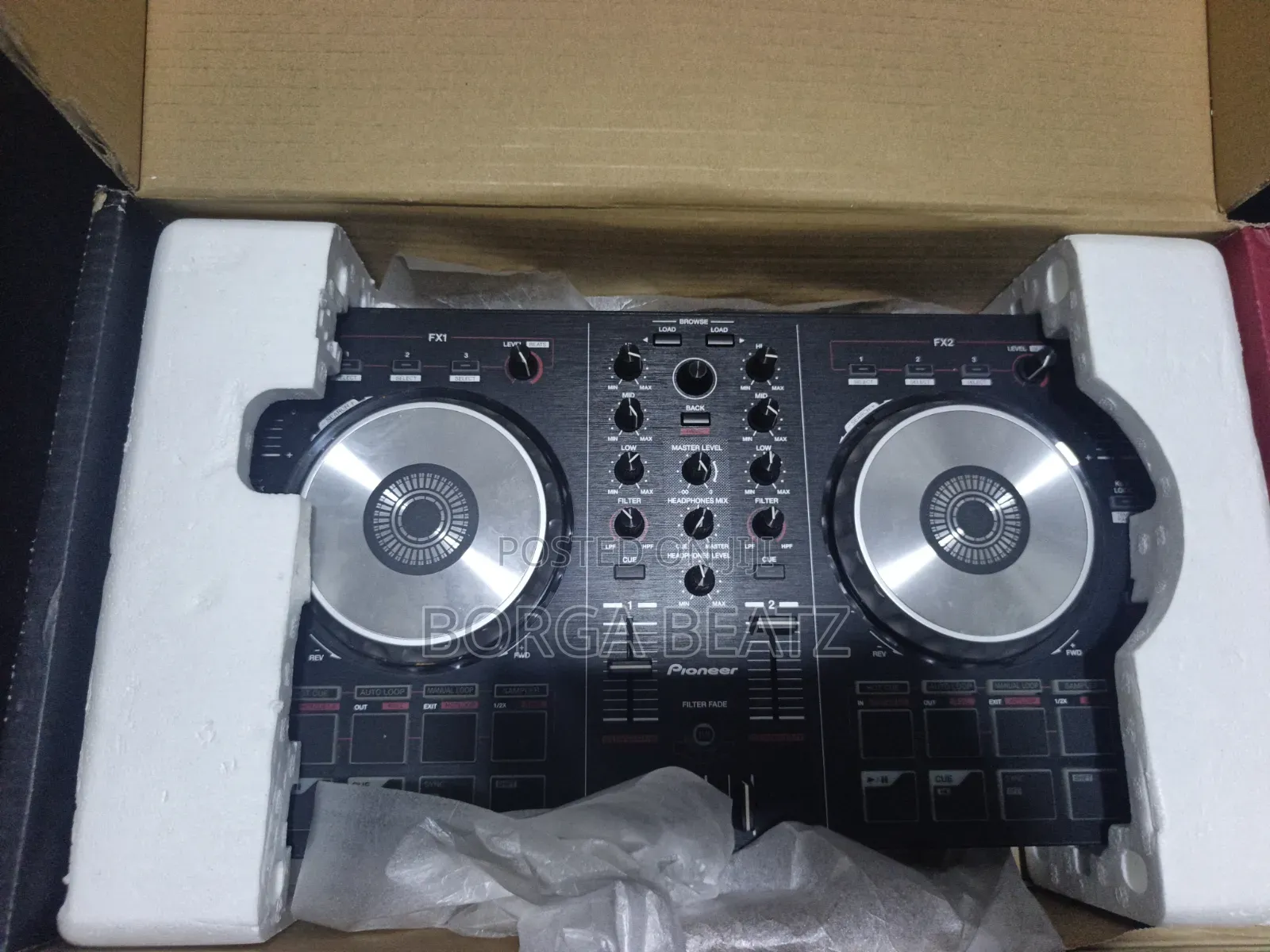 Pioneer DJ DDJ-SB2 Controller