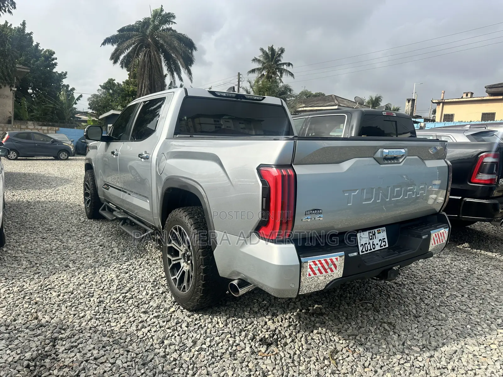 Toyota Tundra 1794 Edition CrewMax 5.5' Bed 2024 Gray