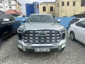 Toyota Tundra 1794 Edition CrewMax 5.5' Bed 2024 Gray