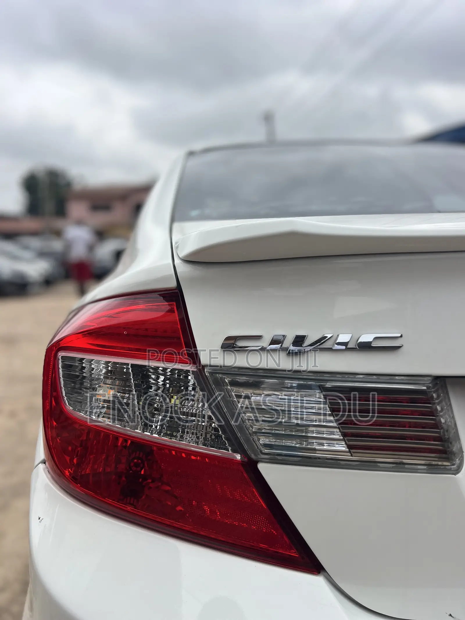 Honda Civic EX-L 4dr Sedan (1.8L 4cyl CVT) 2014 White
