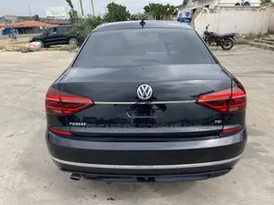 Volkswagen Passat 2.0T SE R-Line 2019