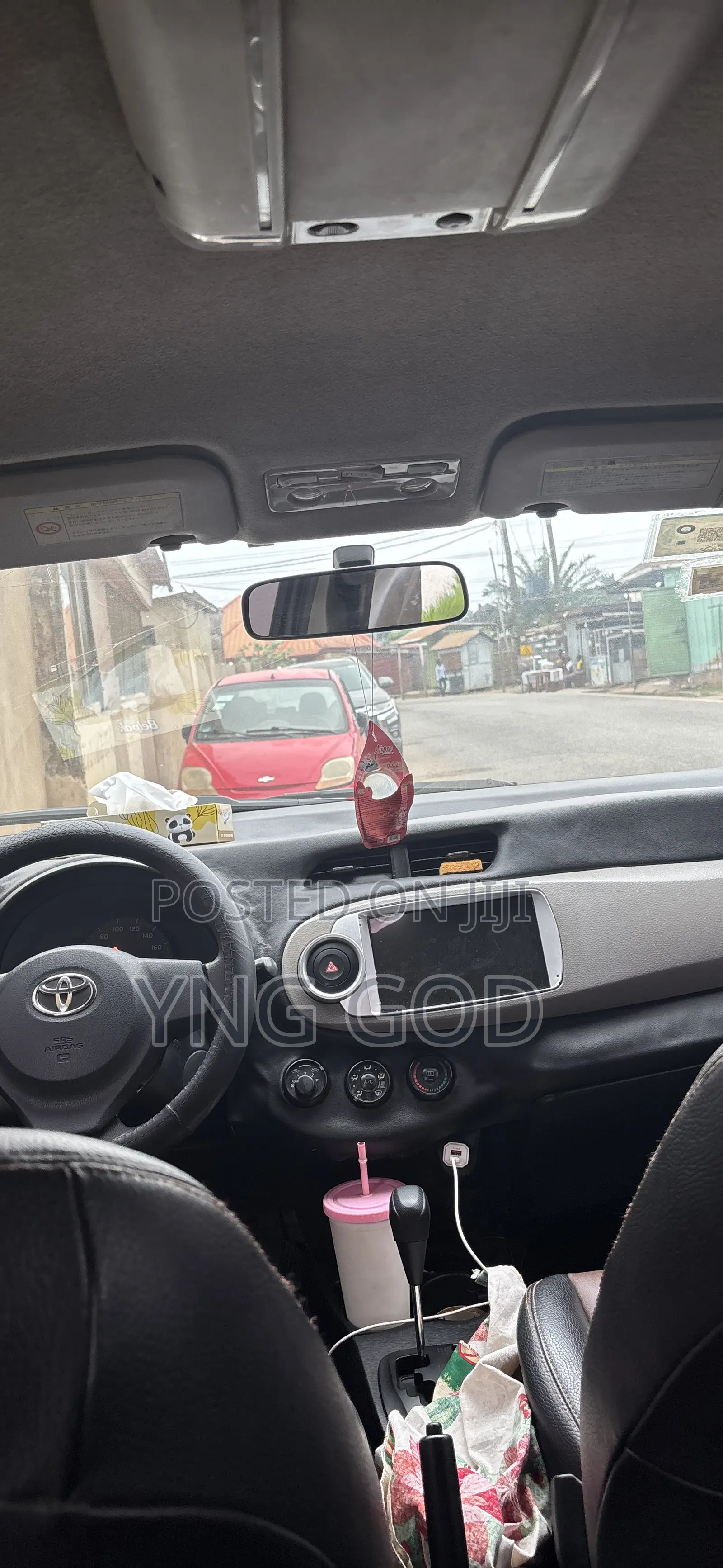 Toyota Vitz 2011 Black