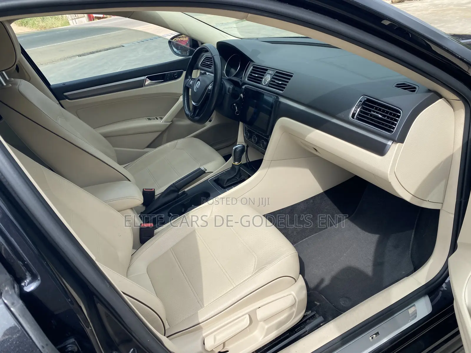 Volkswagen Passat 2.0T SE R-Line 2019