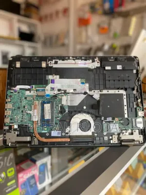 Laptop Dell Inspiron 15 16GB Intel Core i5 HDD+SSD 512GB