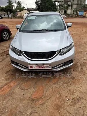 Honda Civic SE 4dr Sedan (1.8L 4cyl CVT) 2015 Silver