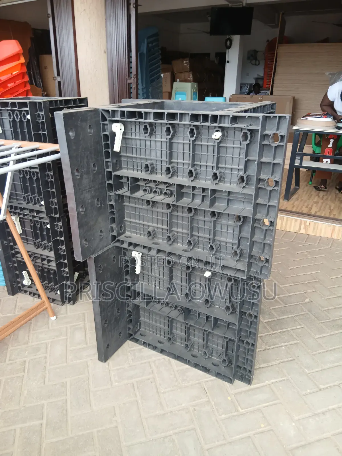 Plastic Adjustable Pillar Moulds for Sale at Wholesale Price