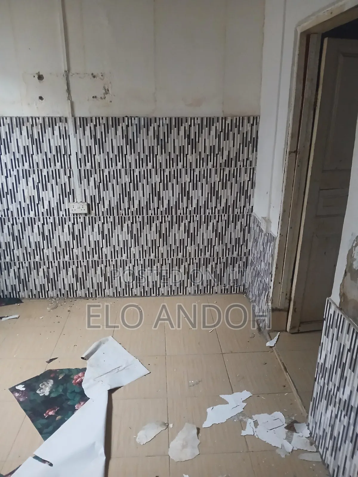 1bdrm Room & Parlour in Curtis House, Dansoman for rent