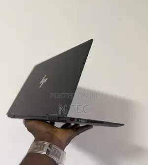 Laptop HP Envy x360 8GB AMD Ryzen 5 SSD 256GB