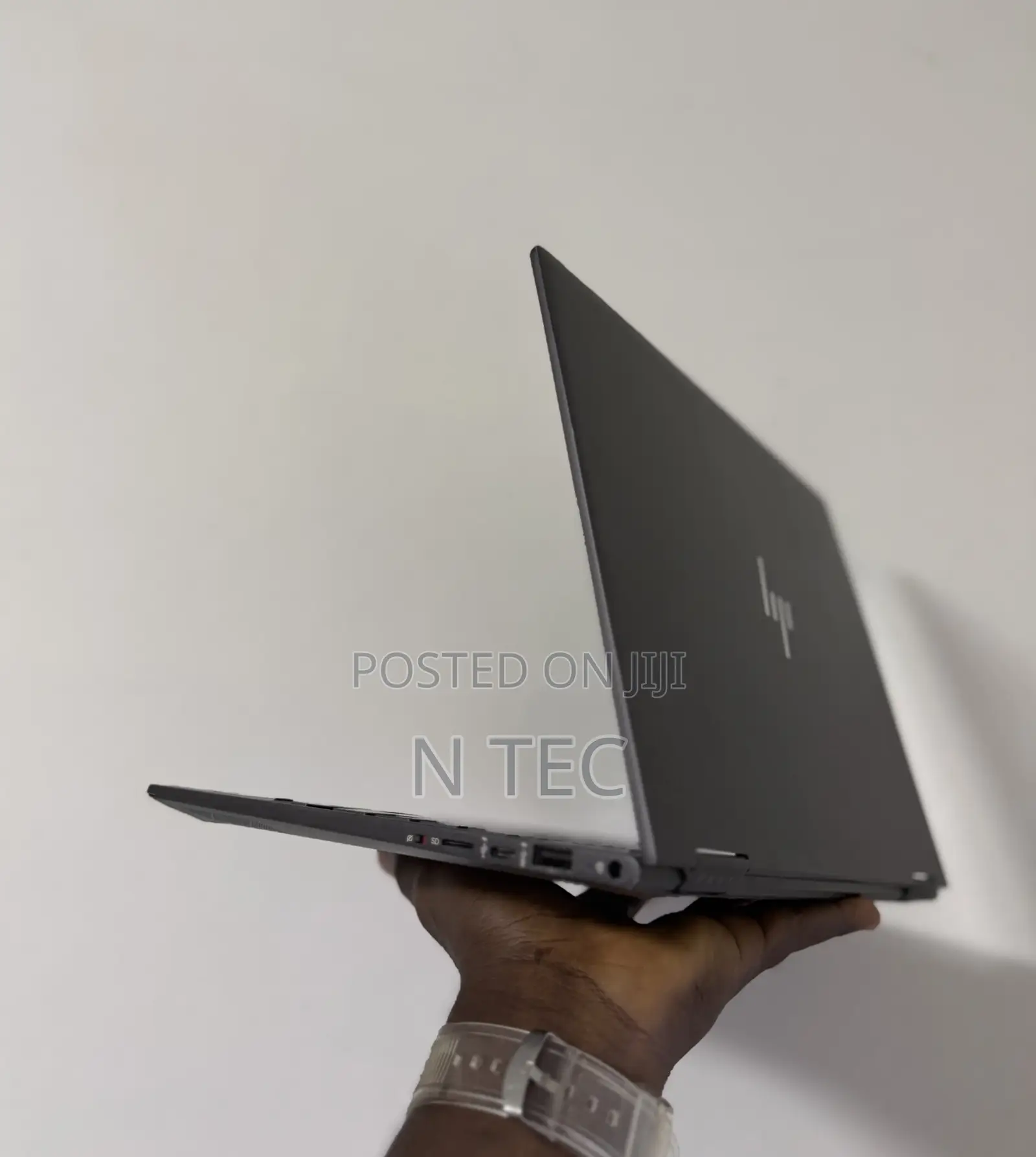 Laptop HP Envy x360 8GB AMD Ryzen 5 SSD 256GB