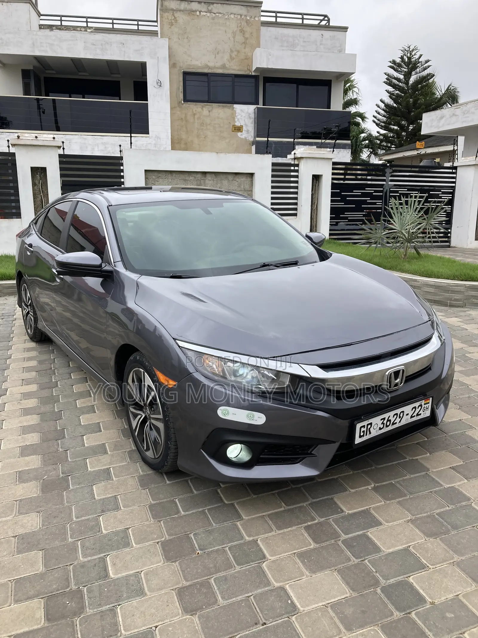 Honda Civic EX-L 2dr Coupe (1.5L 4cyl) 2017 Black