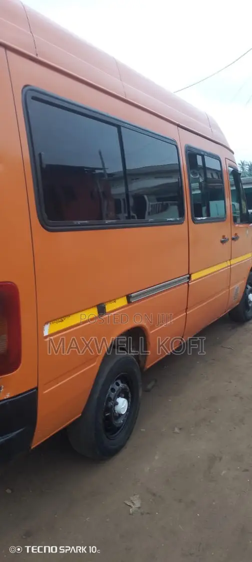 Volkswagen LT 2004 Orange