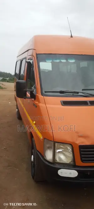 Volkswagen LT 2004 Orange